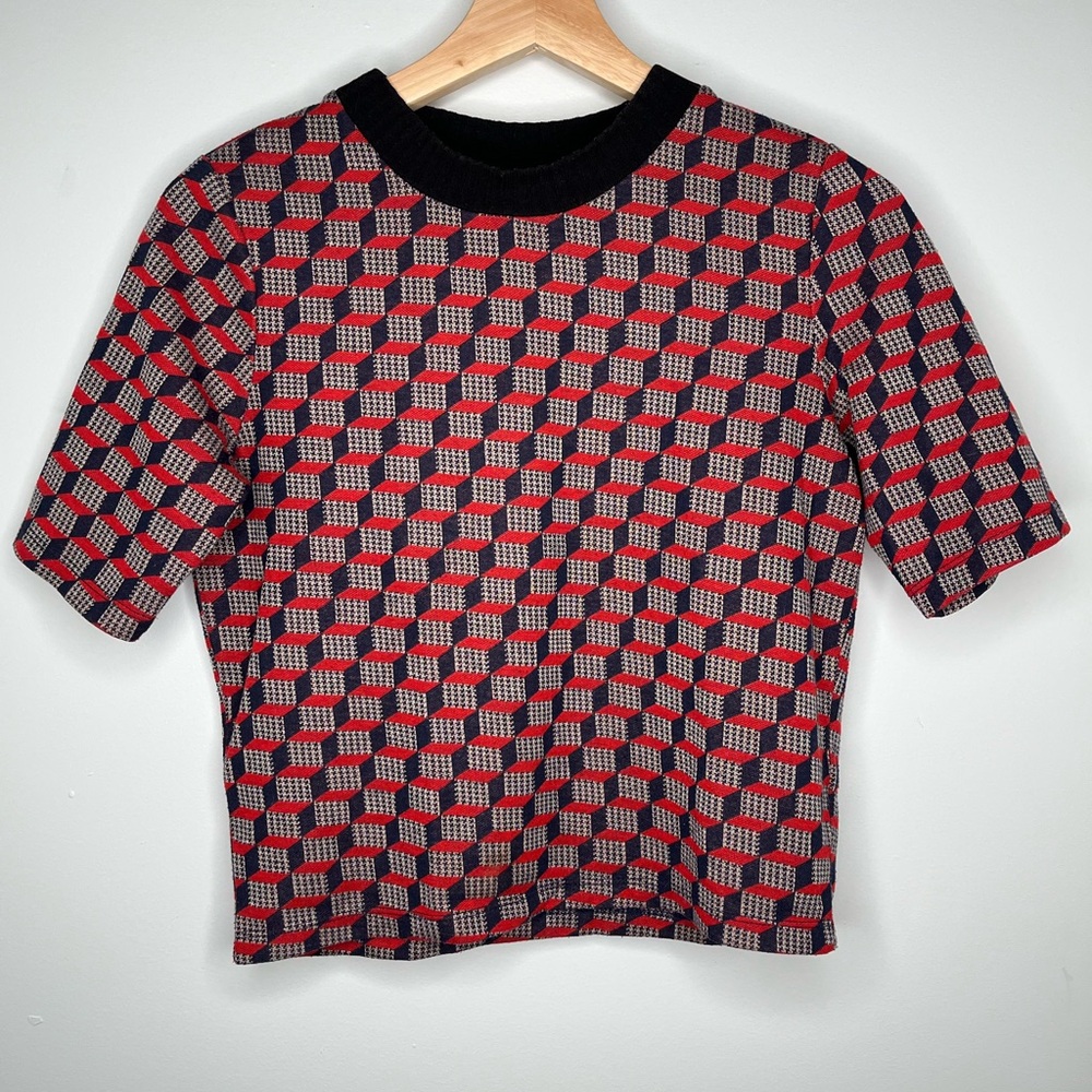 TopShop Geometric Red and Black Women's Short Sleeve sweater shirt